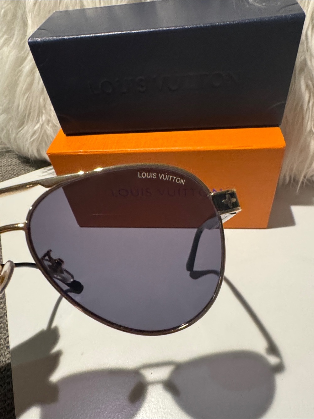 Louis Vuitton Gold Frame Sunglasses with Dark Gray Lenses and Black Temples - Picture 3 of 8